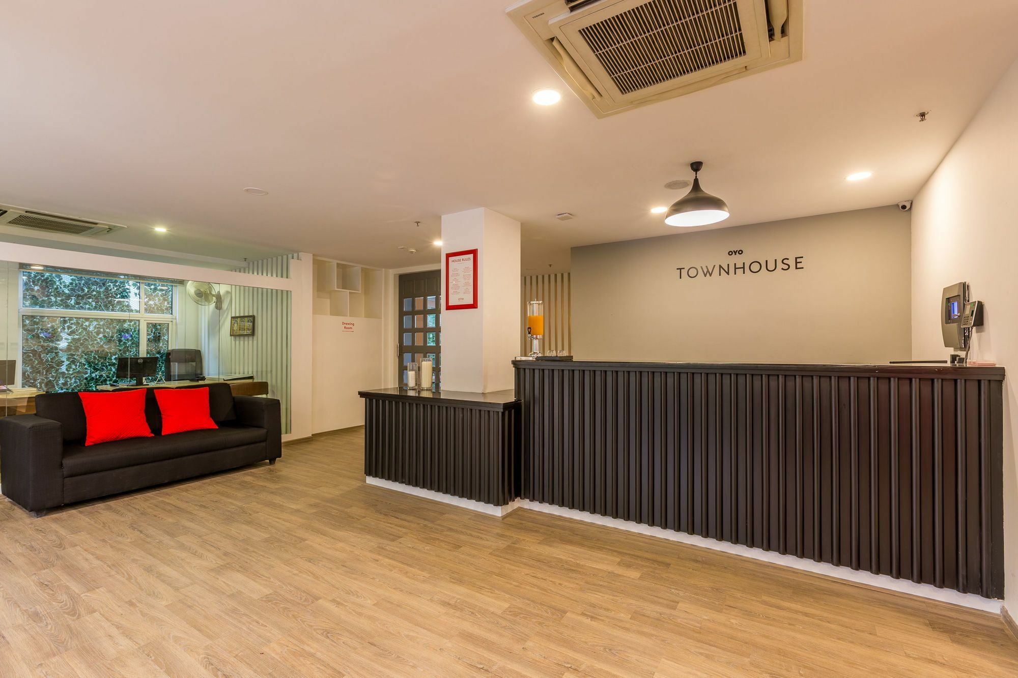 Hotel Oyo Townhouse 019 Jayanagar Bengaluru Zewnętrze zdjęcie
